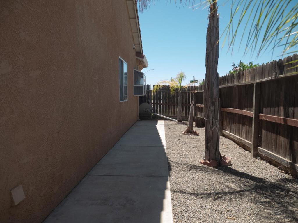 29202 Rio Verde Dr, Gustine, CA 95322