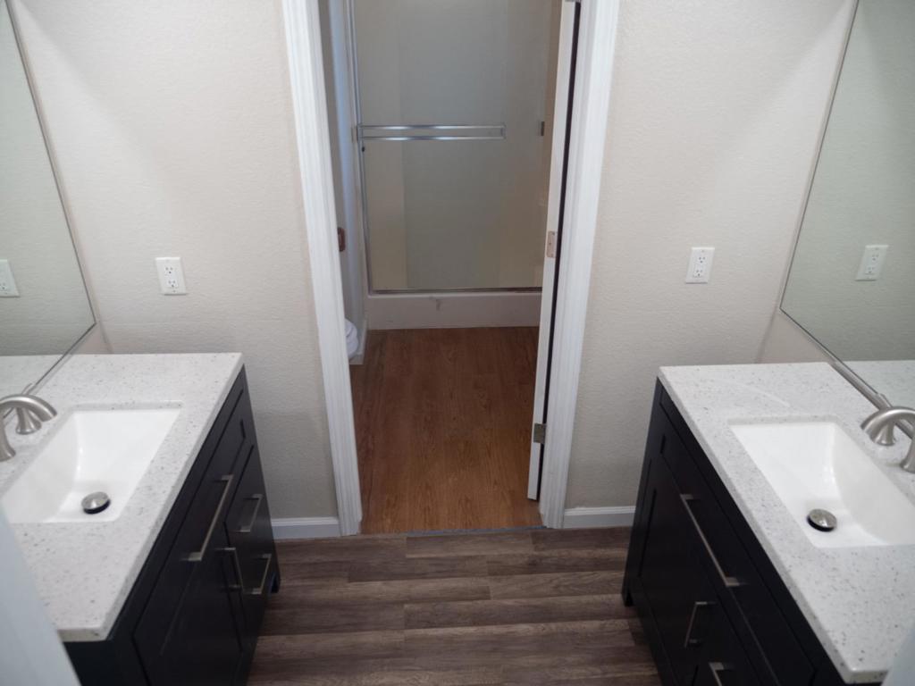 29202 Rio Verde Dr, Gustine, CA 95322