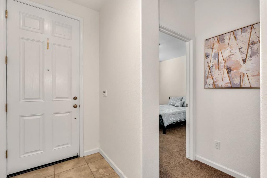 1964 Gus Villalta Dr, Los Banos, CA 93635