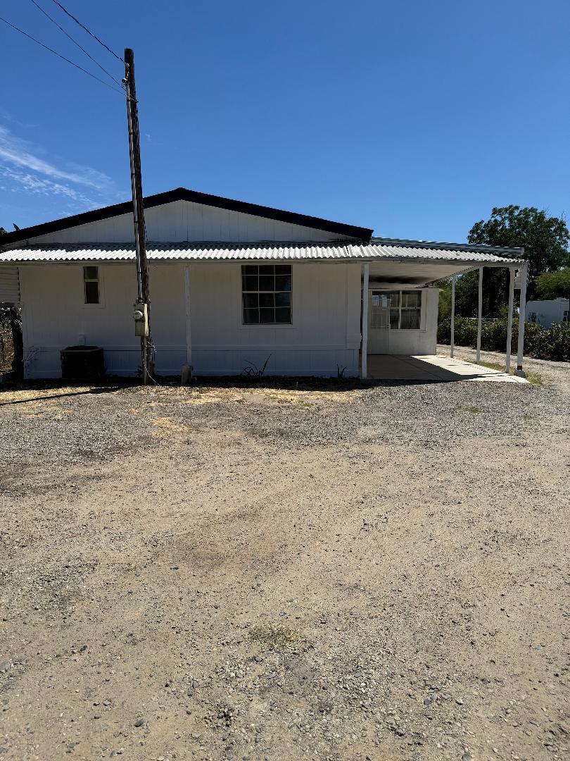 488 E Childs Ave, Merced, CA 95341