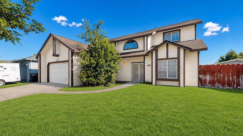 1961 Nikki Ann Way, Turlock, CA 95380