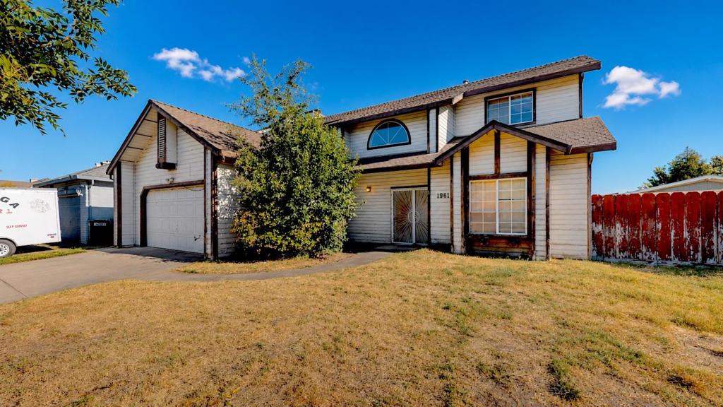 1961 Nikki Ann Way, Turlock, CA 95380
