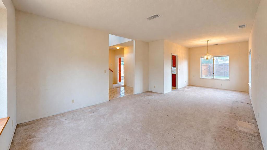 1961 Nikki Ann Way, Turlock, CA 95380
