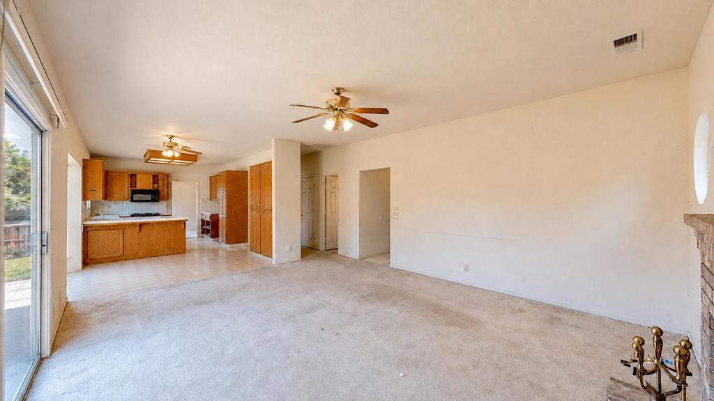 1961 Nikki Ann Way, Turlock, CA 95380