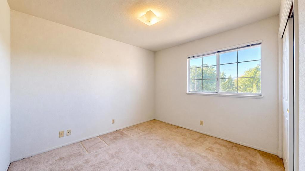 1961 Nikki Ann Way, Turlock, CA 95380