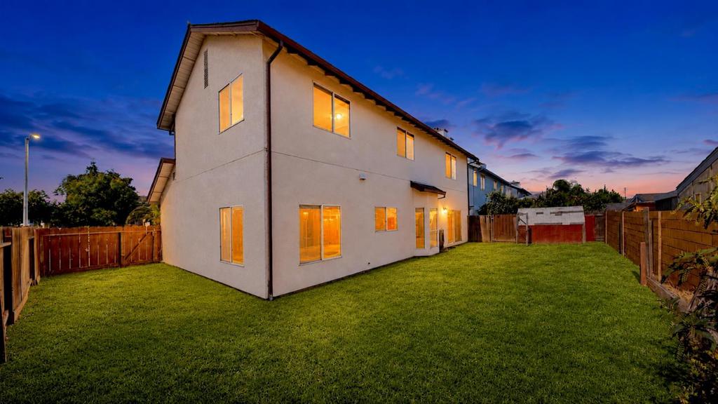 1961 Nikki Ann Way, Turlock, CA 95380