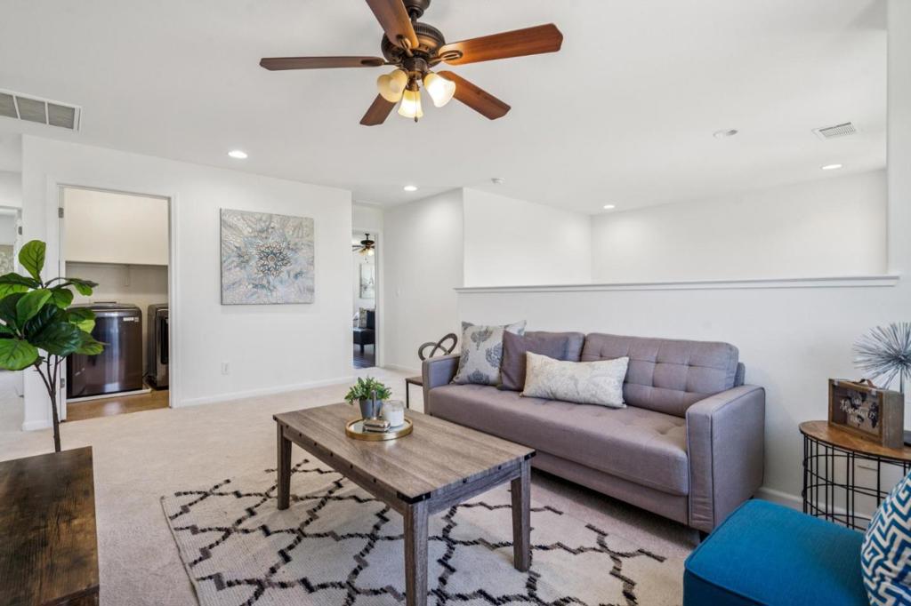 2732 Ancestry St, Manteca, CA 95337