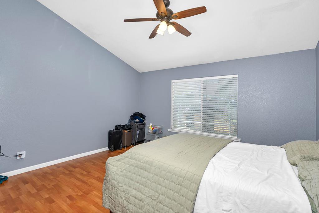 721 Rhine Ct, Los Banos, CA 93635