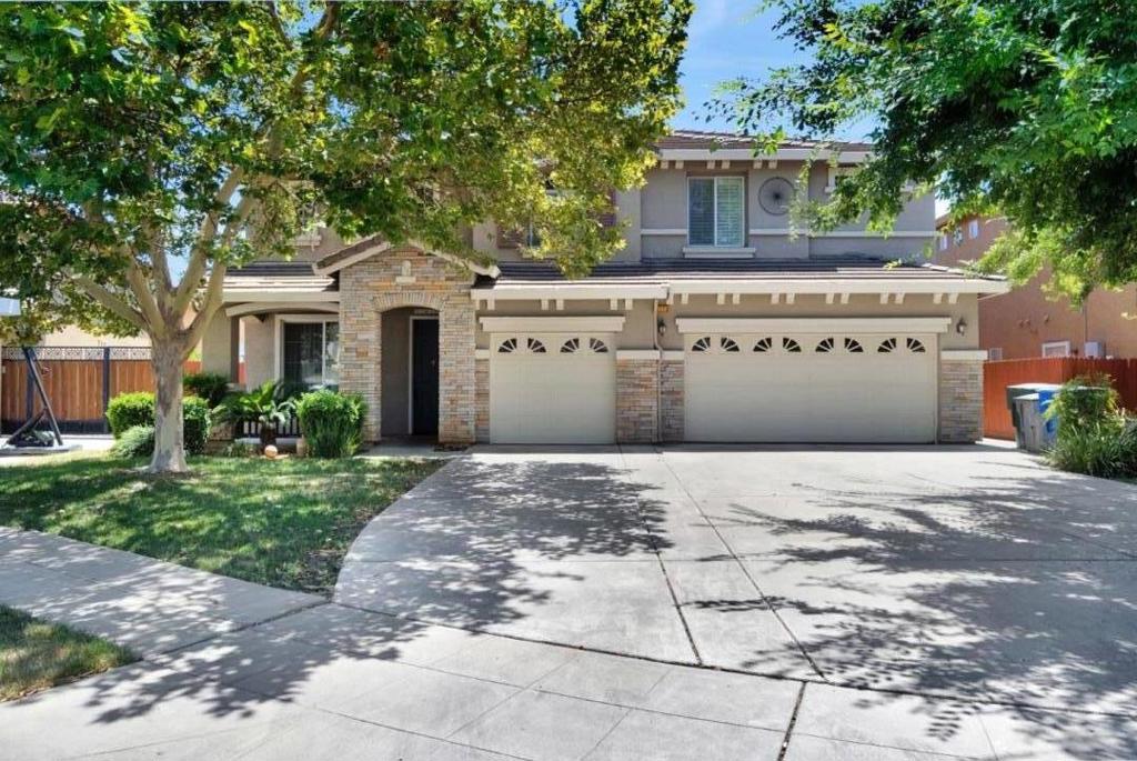 7113 E Garland Ave, Fresno, CA 93737