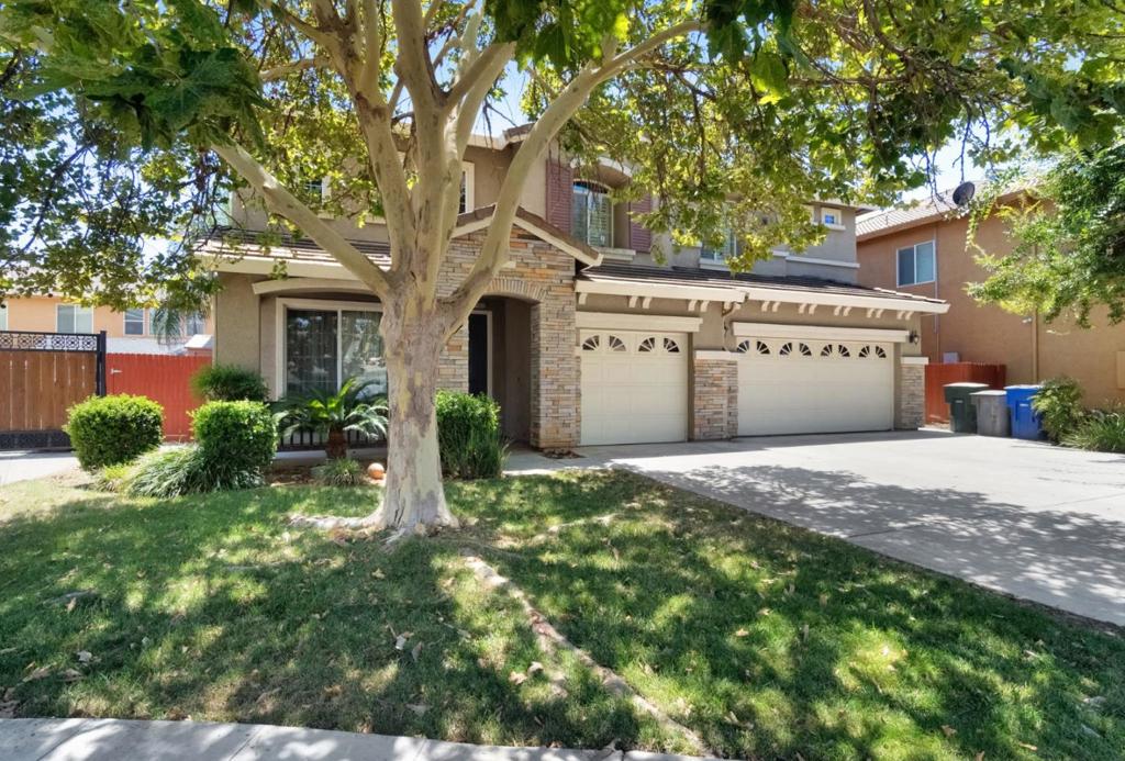 7113 E Garland Ave, Fresno, CA 93737