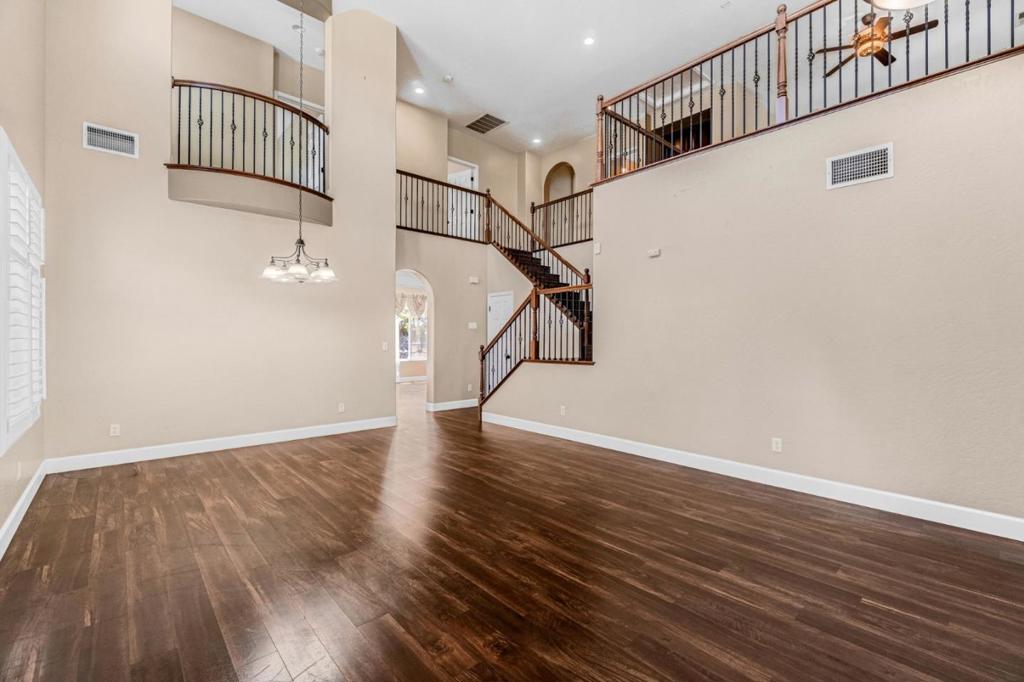 7113 E Garland Ave, Fresno, CA 93737