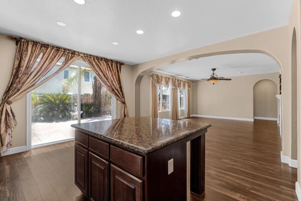 7113 E Garland Ave, Fresno, CA 93737