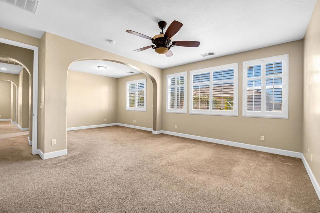 7113 E Garland Ave, Fresno, CA 93737
