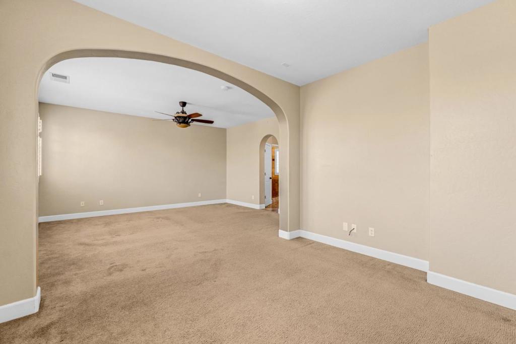 7113 E Garland Ave, Fresno, CA 93737