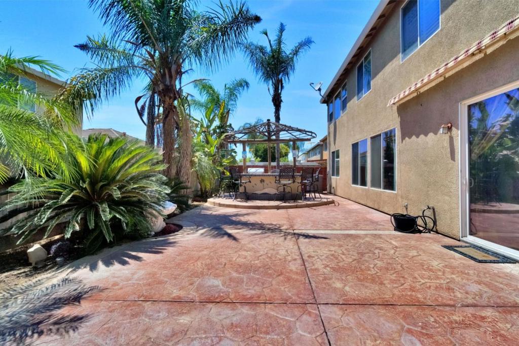 7113 E Garland Ave, Fresno, CA 93737