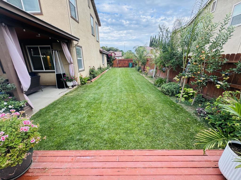 1952 Gus Villalta Dr, Los Banos, CA 93635