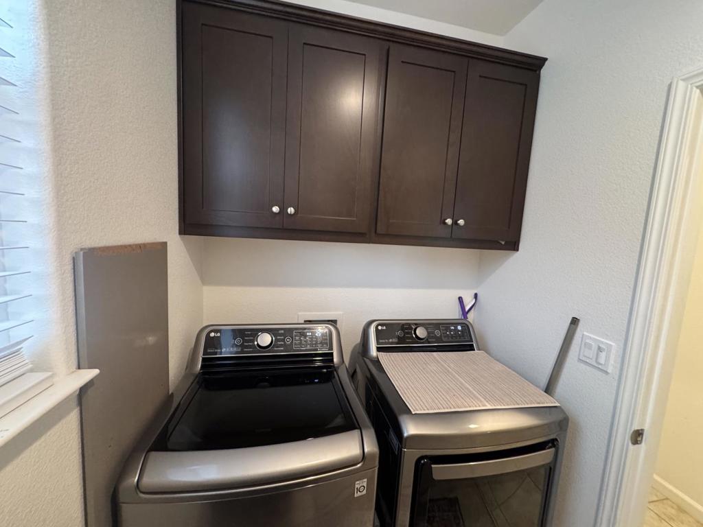 1952 Gus Villalta Dr, Los Banos, CA 93635
