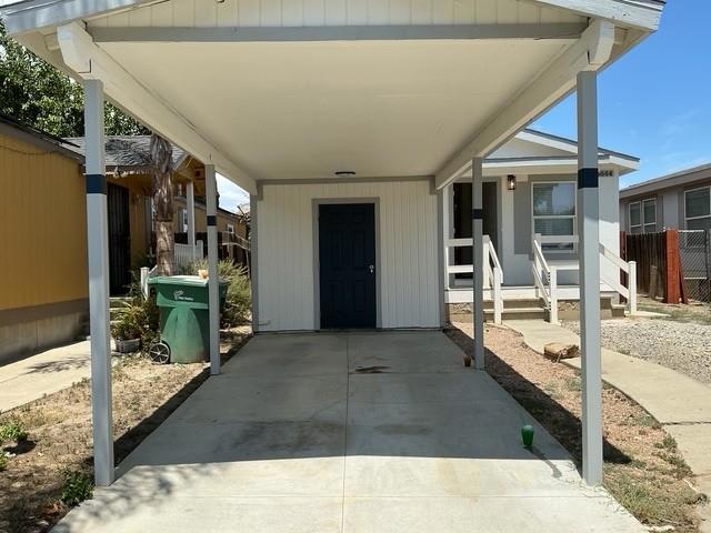 16644 Almond St, Huron, CA 93234