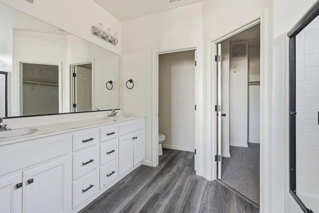 2965 Bannon Ln, Merced, CA 95348