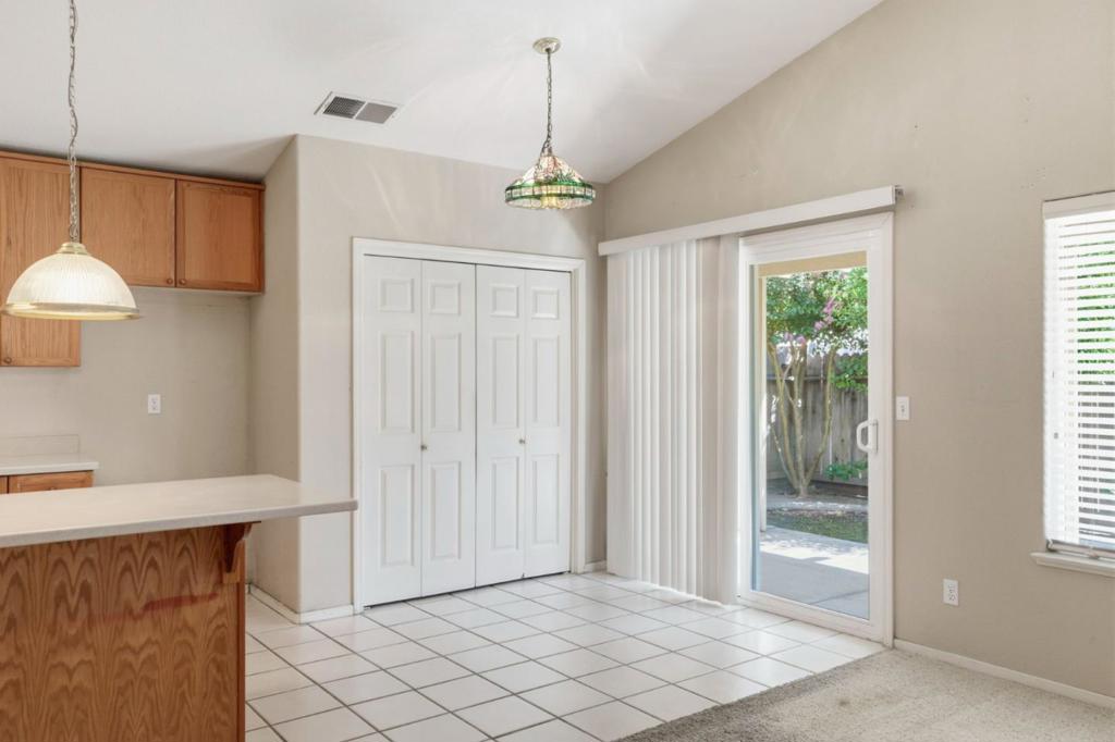 2104 Wimbledon Ct, Modesto, CA 95355