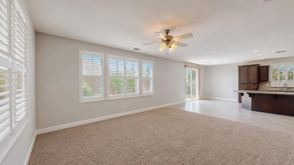 1282 Violet Way, Turlock, CA 95382