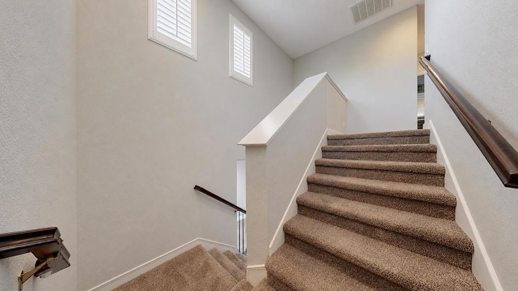 1282 Violet Way, Turlock, CA 95382