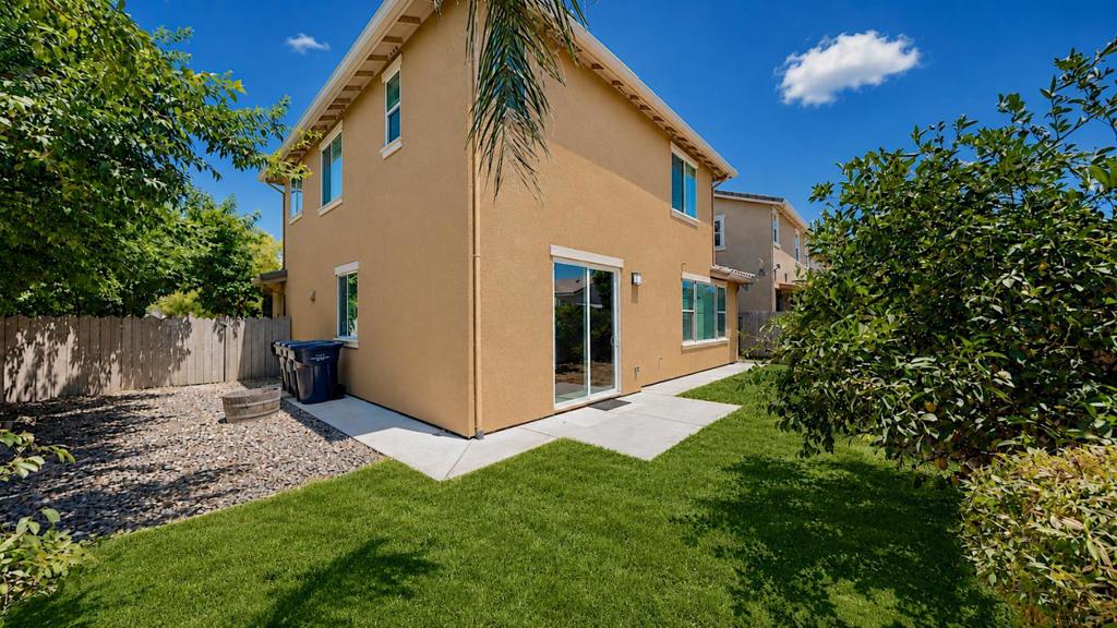 1282 Violet Way, Turlock, CA 95382