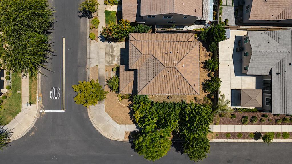 1282 Violet Way, Turlock, CA 95382