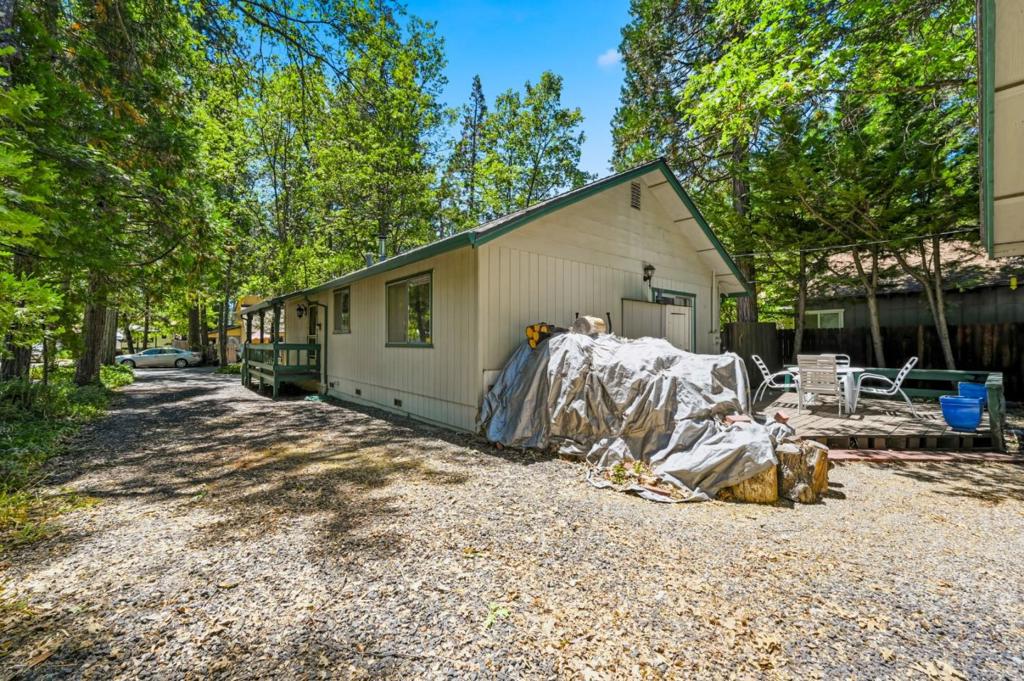 23035 Strauch Dr, Twain Harte, CA 95383