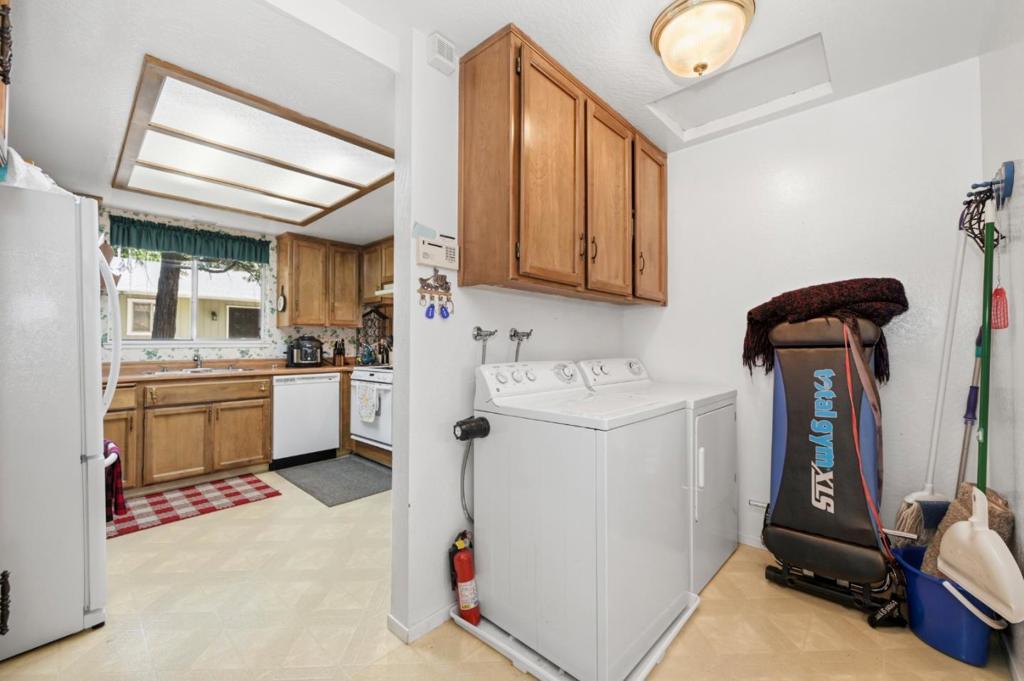 23035 Strauch Dr, Twain Harte, CA 95383