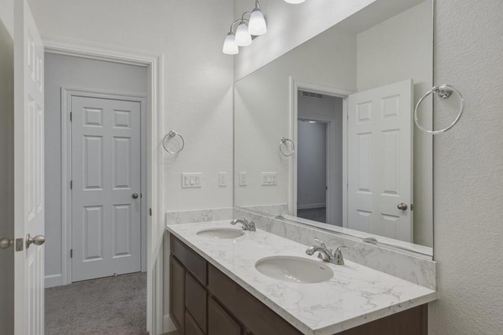 Open Photo