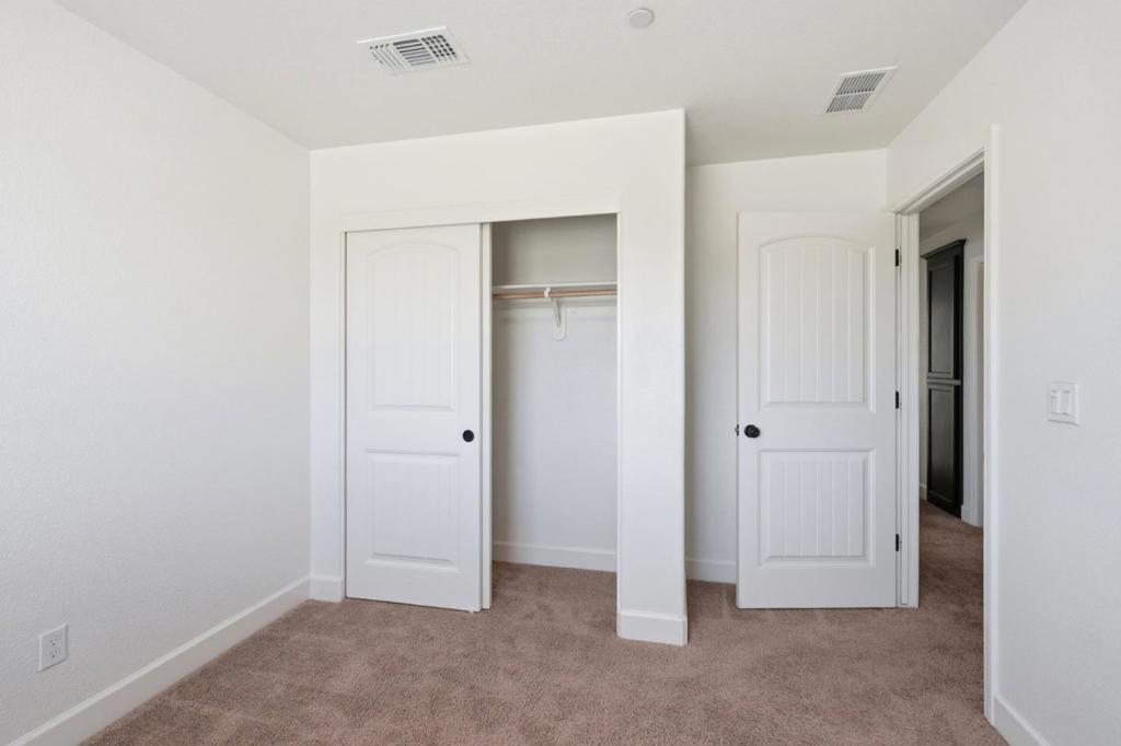 5078 Palisade Ave, Merced, CA 95348