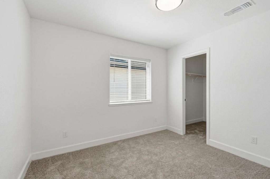 5078 Palisade Ave, Merced, CA 95348