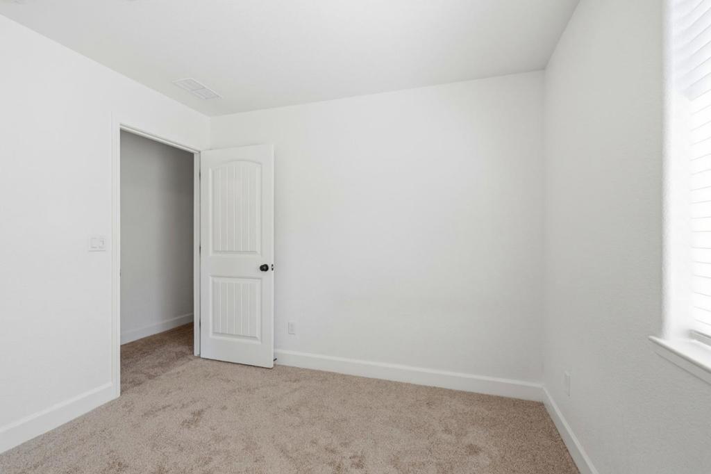5078 Palisade Ave, Merced, CA 95348