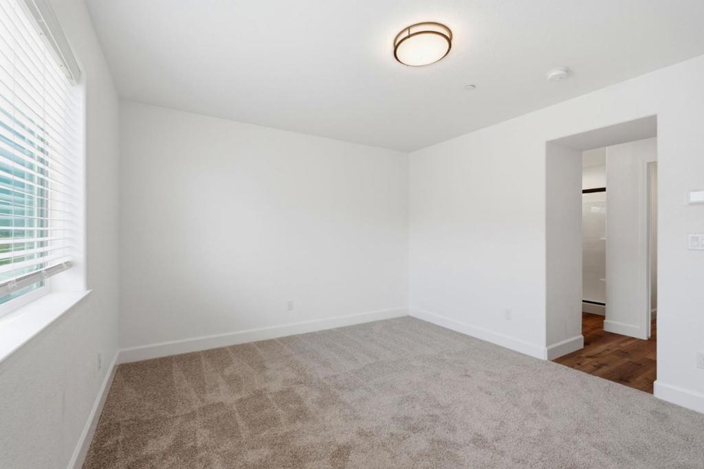 5078 Palisade Ave, Merced, CA 95348