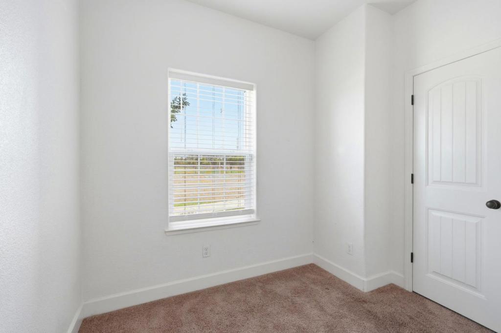 5078 Palisade Ave, Merced, CA 95348