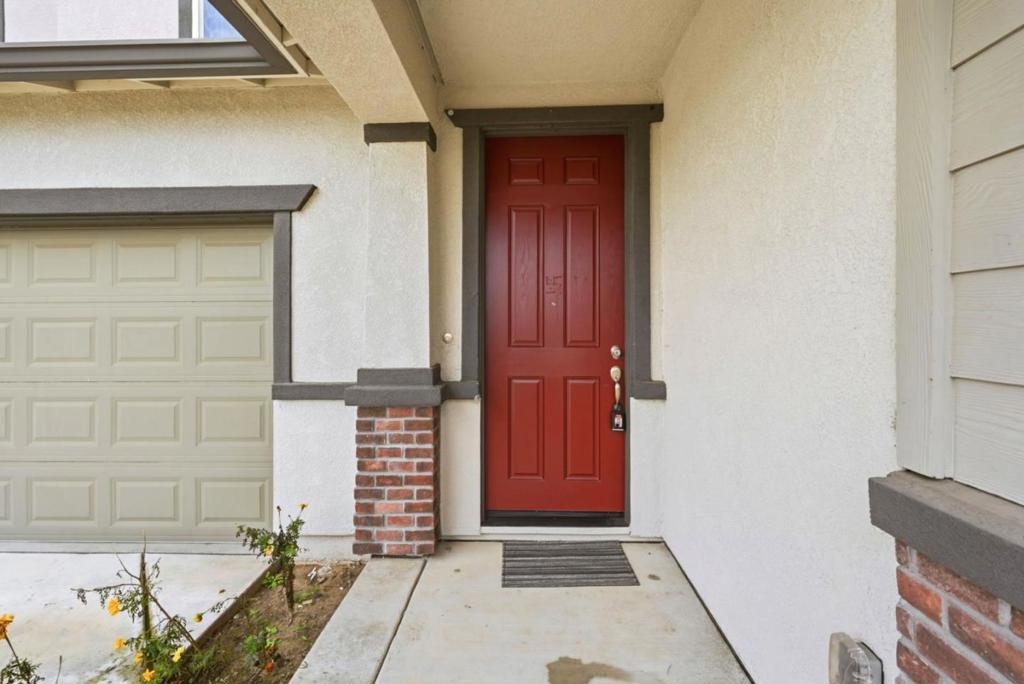 1444 Meridian St, Manteca, CA 95337