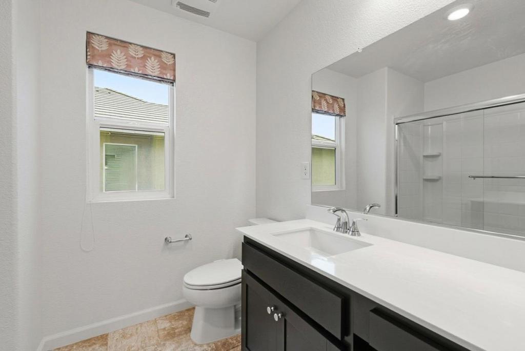 1444 Meridian St, Manteca, CA 95337