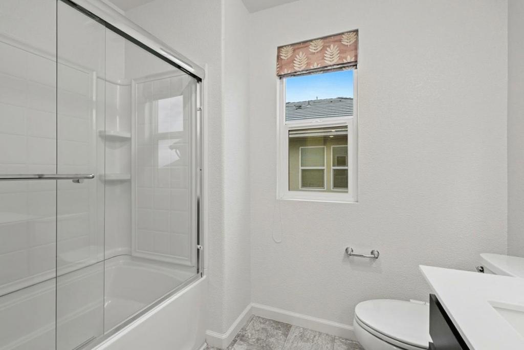 1444 Meridian St, Manteca, CA 95337
