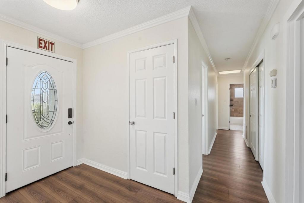 865 Locust Ave, Manteca, CA 95337