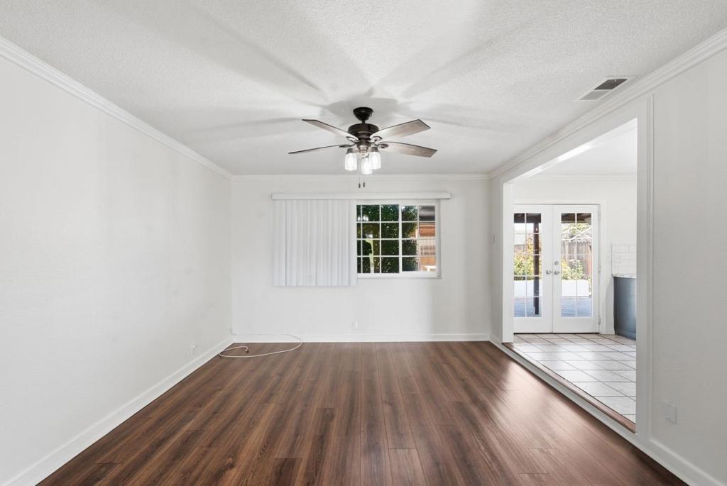 865 Locust Ave, Manteca, CA 95337