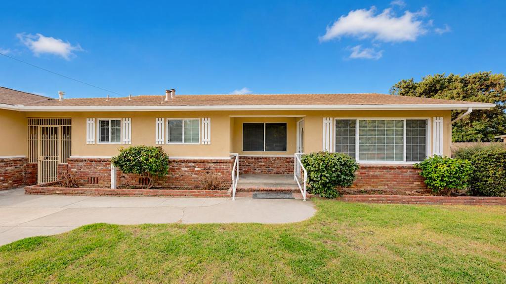 100 Pedras Rd, Turlock, CA 95382