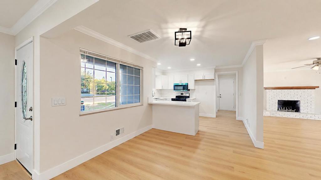 100 Pedras Rd, Turlock, CA 95382