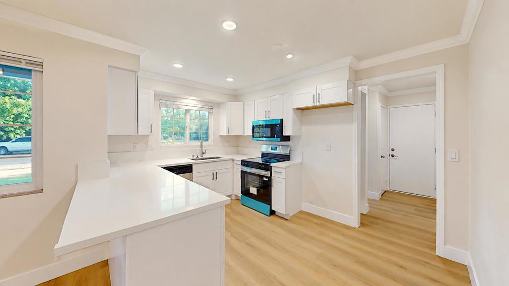 100 Pedras Rd, Turlock, CA 95382
