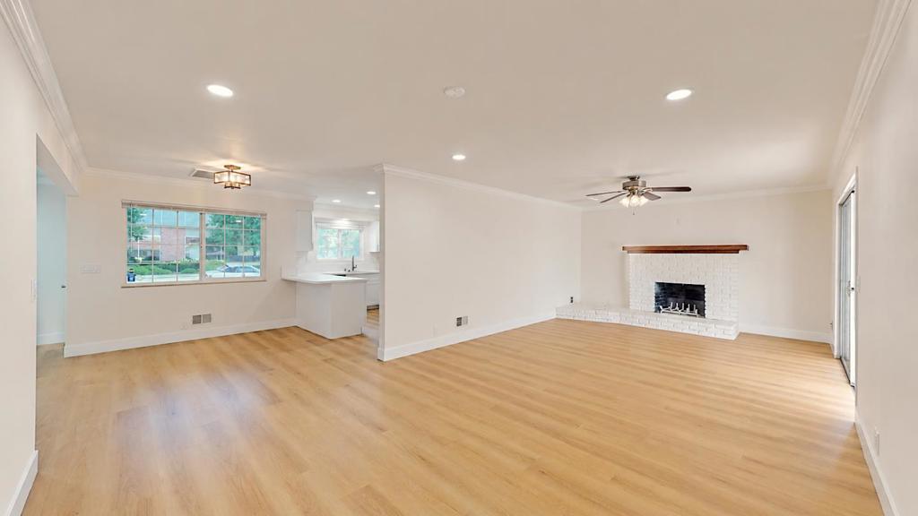 100 Pedras Rd, Turlock, CA 95382