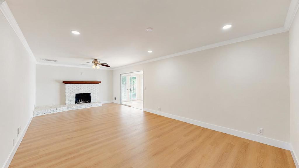 100 Pedras Rd, Turlock, CA 95382