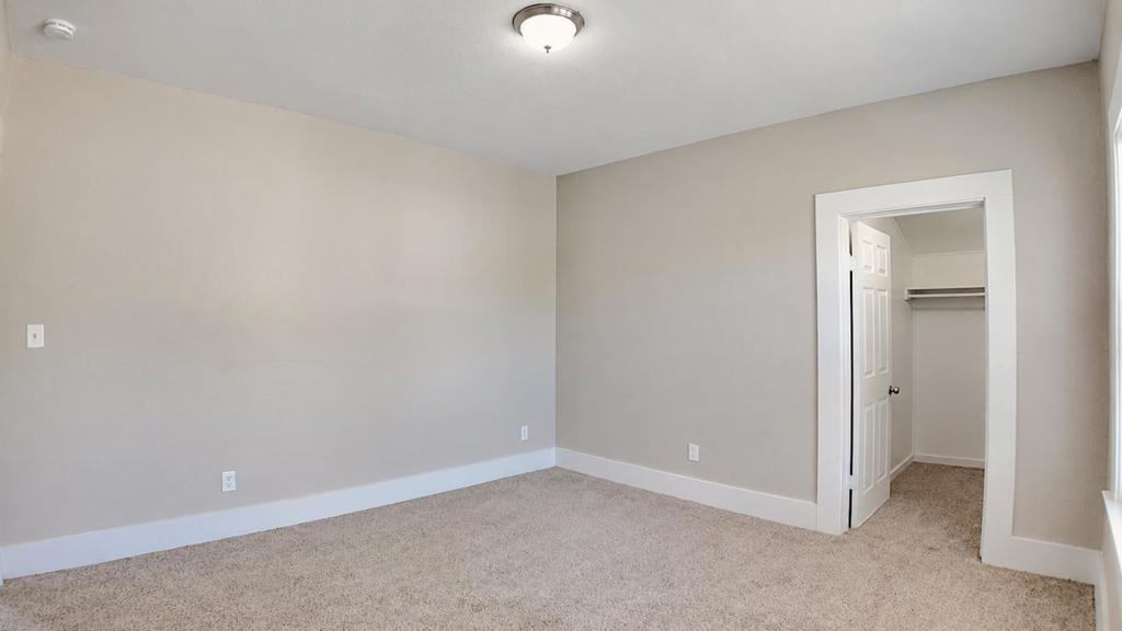 334 S 2nd Ave, Oakdale, CA 95361