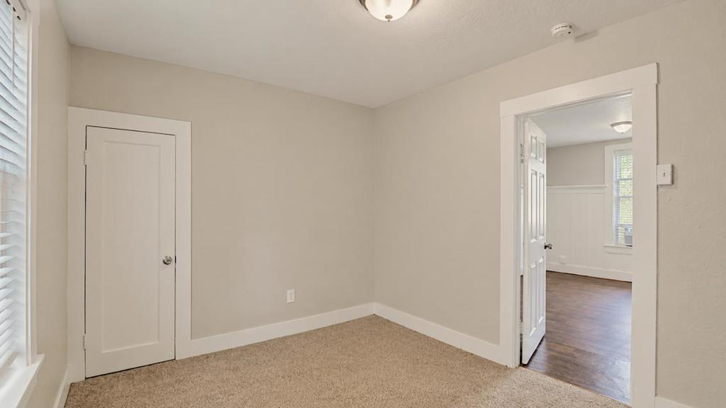 334 S 2nd Ave, Oakdale, CA 95361