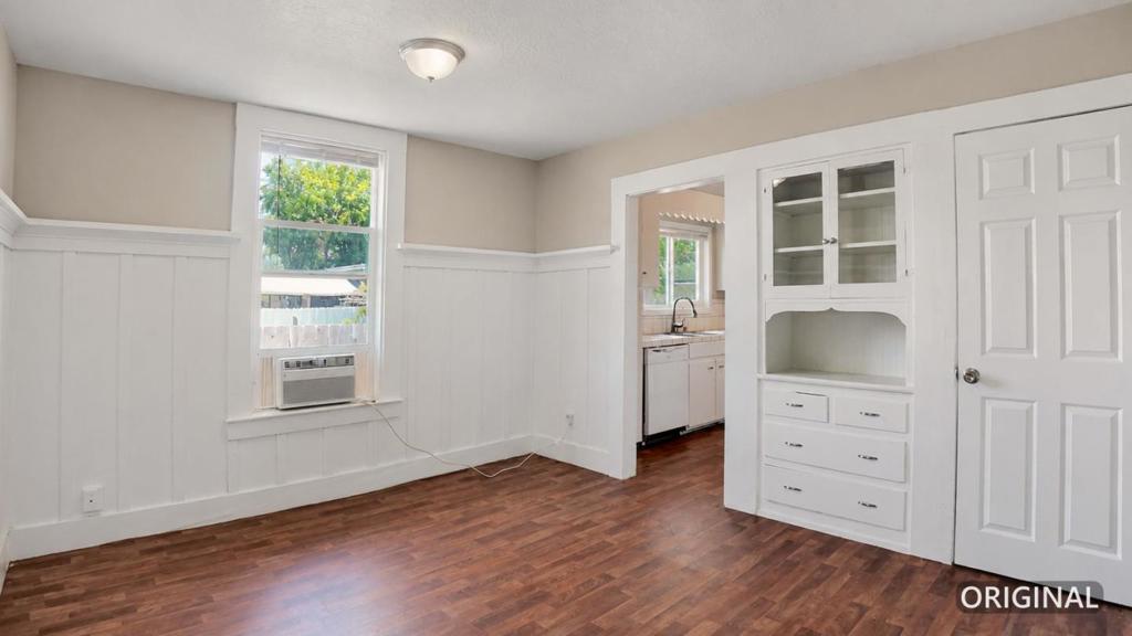 334 S 2nd Ave, Oakdale, CA 95361