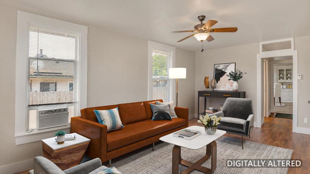 334 S 2nd Ave, Oakdale, CA 95361
